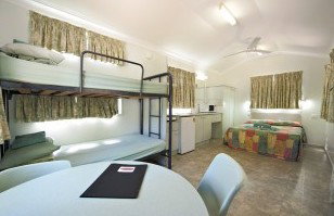Knotts Crossing Resort - Accommodation Bookings 1