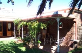 Nthaba Cottage - thumb 4