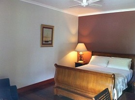 Daintree Manor - thumb 1