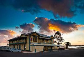  Accommodation Bookings
