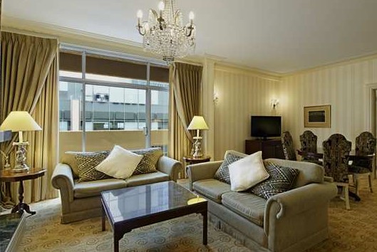 Parmelia Hilton - thumb 2