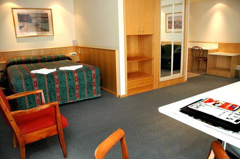 Nirebo Motel - Accommodation Bookings 2
