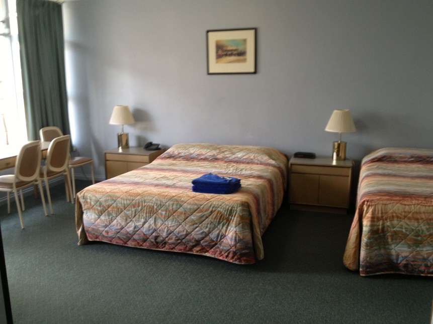 City West Motel - thumb 1