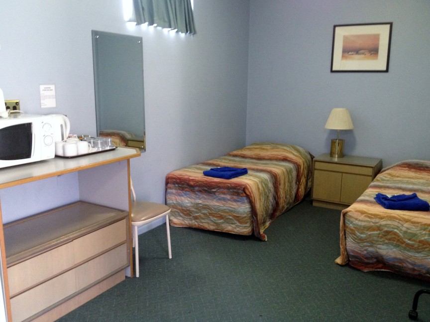 City West Motel - thumb 6