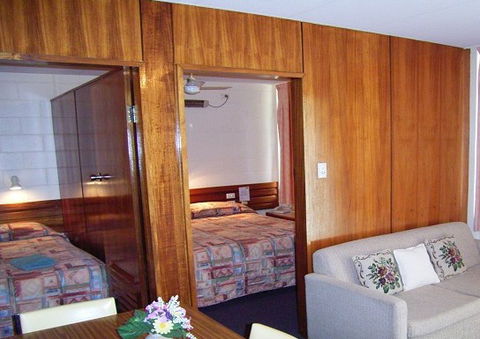 Motel Carnarvon - Accommodation Bookings 1