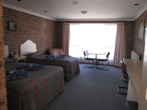 The Big Trout Motor Inn - Accommodation Bookings 2