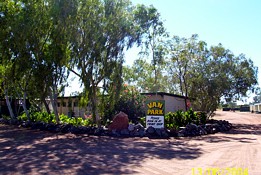 Threeways Roadhouse Tourist Park - thumb 0