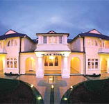 Palais Royale - Accommodation Bookings