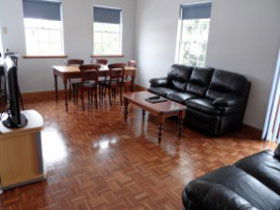 Lakeman Apartment - Accommodation Bookings 0