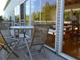 Mrs - Accommodation Bookings 0