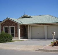 Roo's Place - Accommodation Bookings