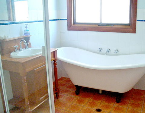 Ottilie's Cabin - Accommodation Bookings 3