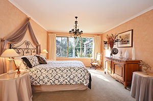 Adelaide Hills Retreats - Villa Lemoni - Accommodation Bookings 1