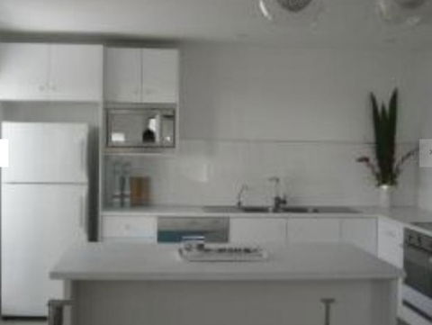 Kingston Shore Villas - Accommodation Bookings 1