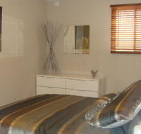 Luxury Vineyard Cottage on Pike River Lyrup - Accommodation Bookings