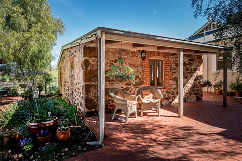 Lucy's House - Accommodation Bookings 5