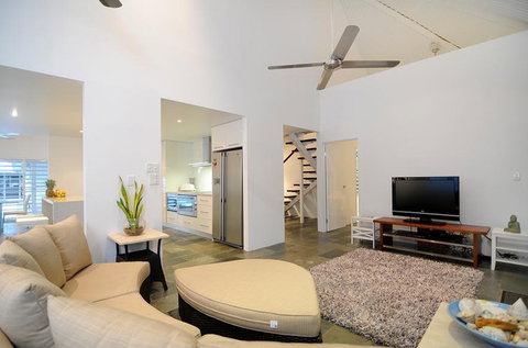 Serenity Accommodation: Port Douglas - Accommodation Bookings 1
