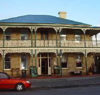 Richmond Arms Hotel - The - Accommodation Bookings