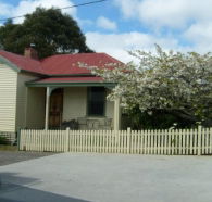 McIntosh Cottages