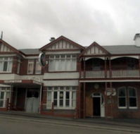 Lords Hotel - Accommodation Bookings