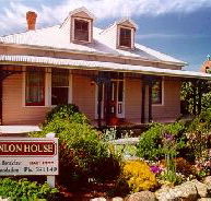 Hanlon House - Accommodation Bookings