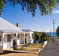 Swansea House - Accommodation Bookings