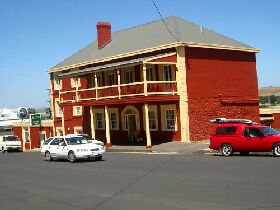 Stanley Hotel - Accommodation Bookings 0