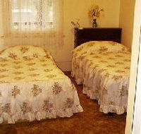 Imperial Hotel - Accommodation Bookings