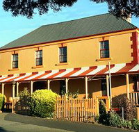 Meredith House And Mews - Accommodation Bookings
