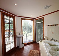 Love Grove Guest House - Accommodation Bookings