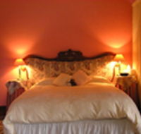 Cow 'n' Calf Art Gallery Unit - Accommodation Bookings