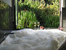 Escape To - Accommodation Bookings 0