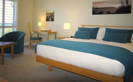 Windows On Bicheno - Accommodation Bookings 1