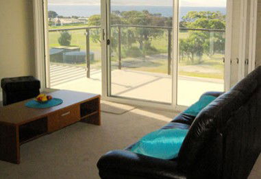 Windows On Bicheno - Accommodation Bookings 4
