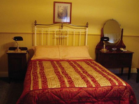 Glen Osborne House - Accommodation Bookings 5