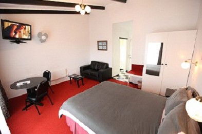 Fox And Hounds Inn - Accommodation Bookings 4