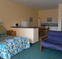 Penguin Holiday Apartments - Accommodation Bookings