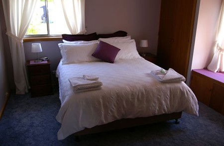 Three Hut Point Waterfront Accommodation - Accommodation Bookings 5