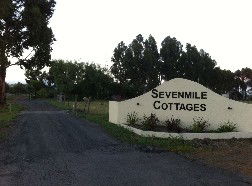 Seven Mile Cottages - Accommodation Bookings 3