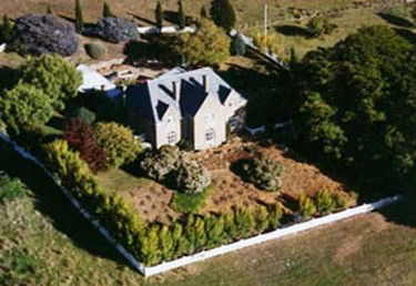 Fonthill - Accommodation Bookings 2