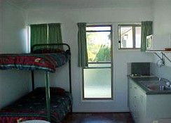 Gee Dees Family Cabins - Accommodation Bookings 5