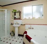 The Left Bank - Kilkivan - Accommodation Bookings