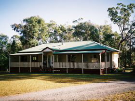 Cooroibah QLD Accommodation Bookings