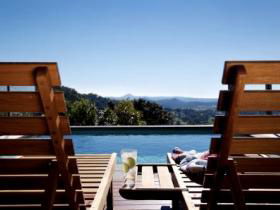 Dulong QLD Accommodation Bookings