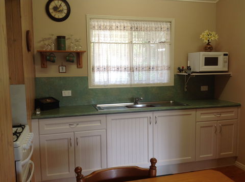 Maleny Country Cottages - Accommodation Bookings 2