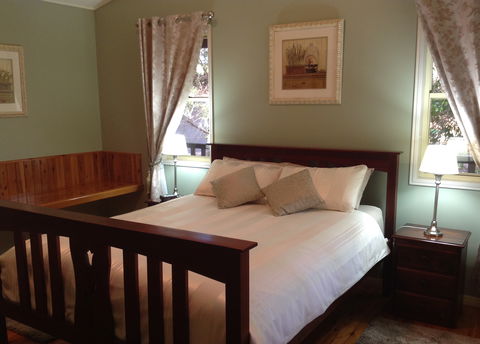 Maleny Country Cottages - Accommodation Bookings 6