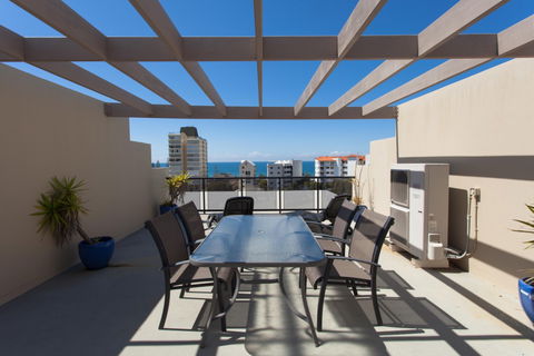 The Mirage Alexandra Headland - Accommodation Bookings 2