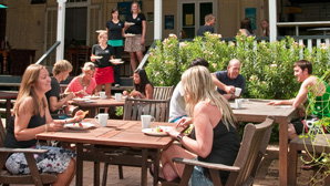 Halse Lodge Backpackers Hostel YHA - Accommodation Bookings 2