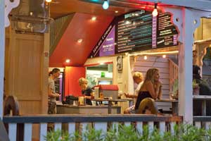 Halse Lodge Backpackers Hostel YHA - Accommodation Bookings 3