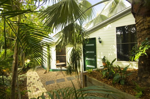 Glasshouse Mountains Ecolodge - Accommodation Bookings 5
